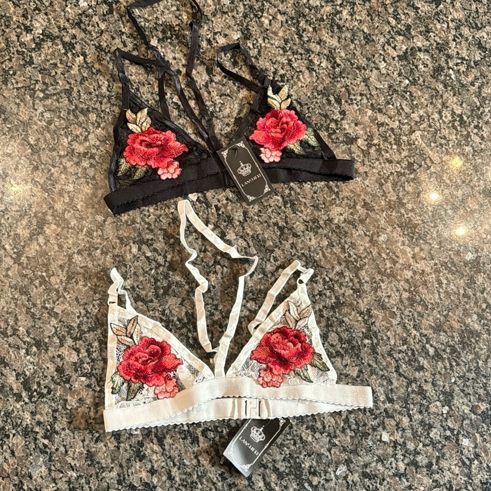 Women's V-neck embroidered lace bralette, backless lingerie for women NWT XL